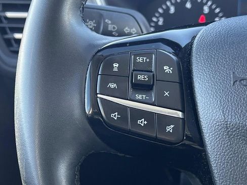 Certified 2022 Ford Escape SEL image 29