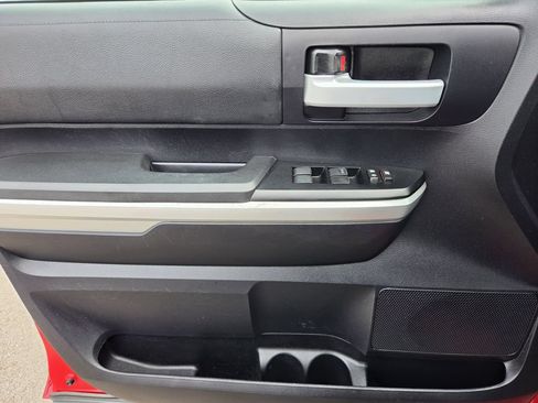 Used 2014 Toyota Tundra SR5 RWD image 13