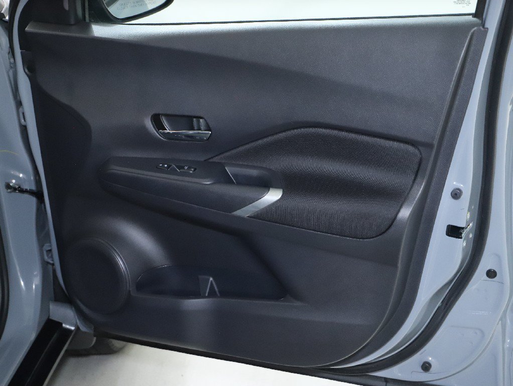 Certified 2023 Nissan Kicks SV FWD image 34