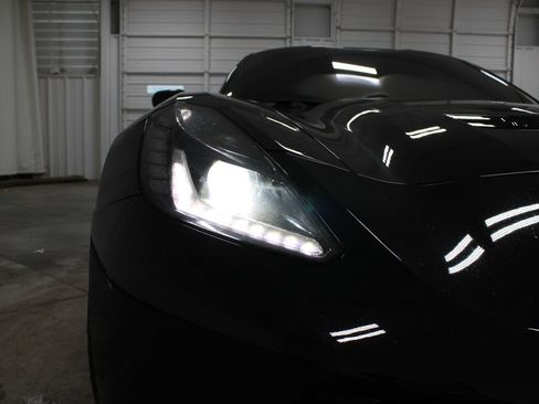 Used 2016 Chevrolet Corvette Stingray Coupe w/ Carbon Flash Badge Package RWD image 12