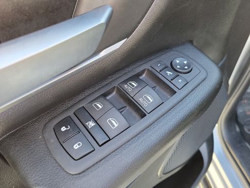 Used 2024 RAM 1500 Big Horn RWD image 13