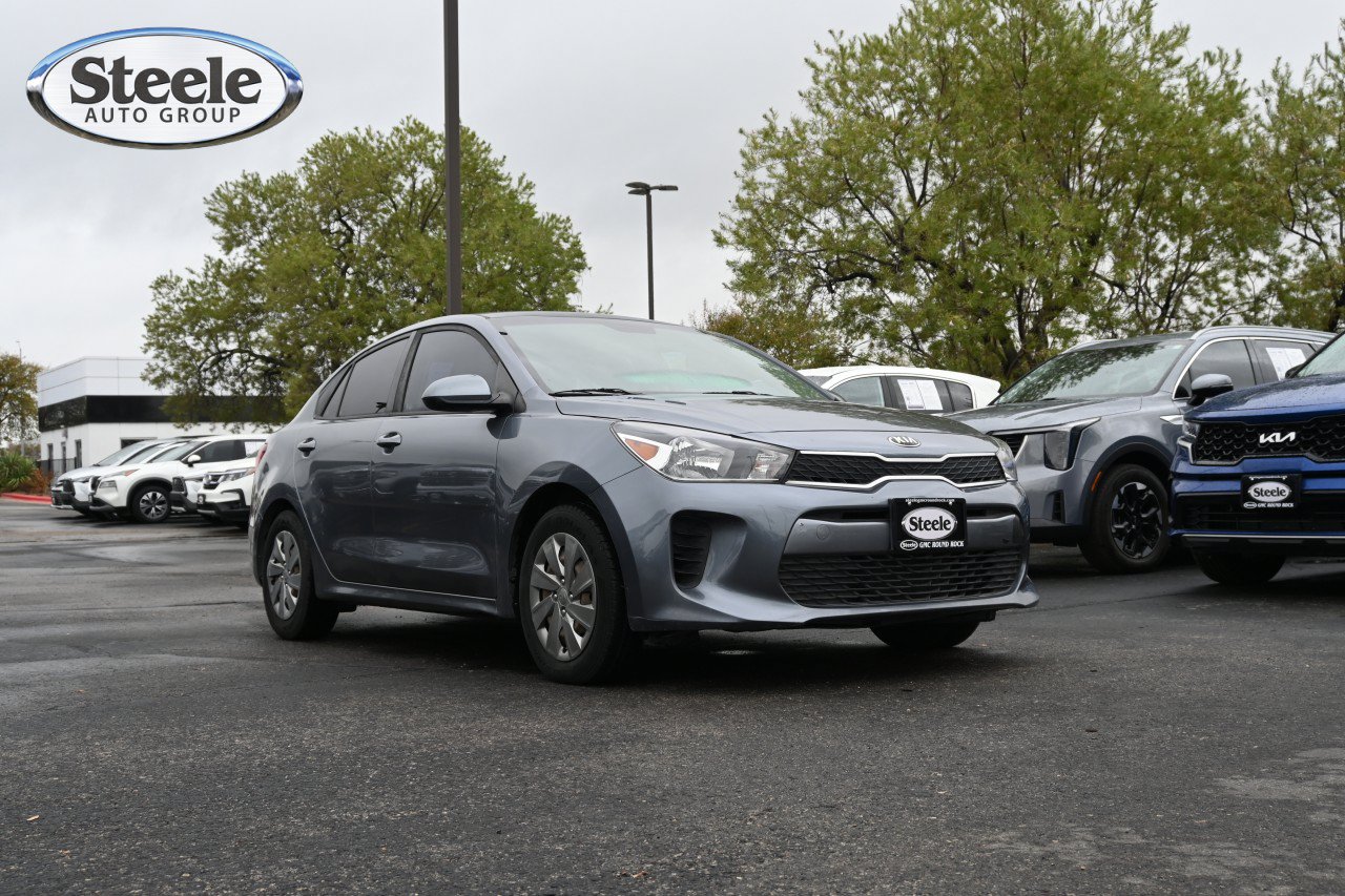 Used 2019 Kia Rio S FWD image 3