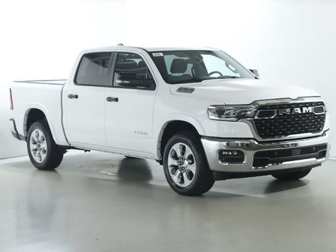 Used 2026 RAM 1500 Big Horn AWD/4WD image 9