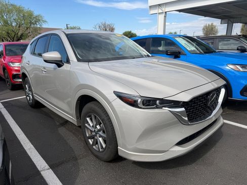 Used 2025 MAZDA CX-5 AWD 2.5 S w/ Preferred Package image 5