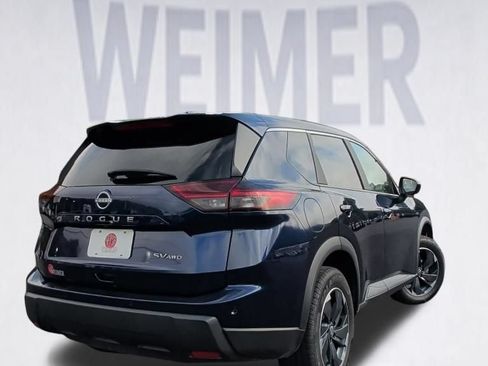 Used 2024 Nissan Rogue SV AWD/4WD image 7