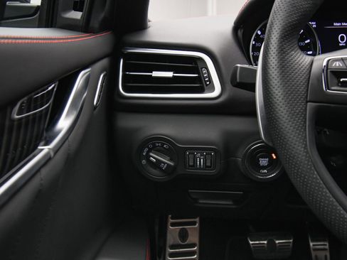 New 2024 Maserati Ghibli Modena image 36