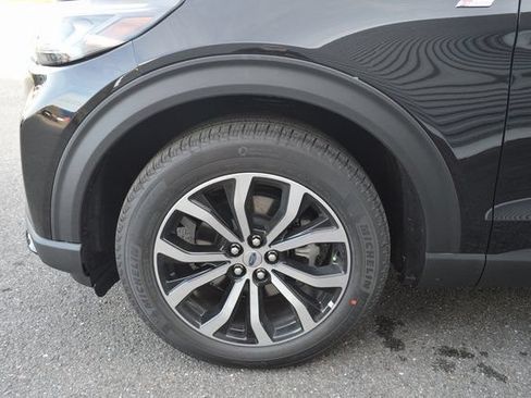 New 2026 Ford Explorer ST-Line RWD image 10