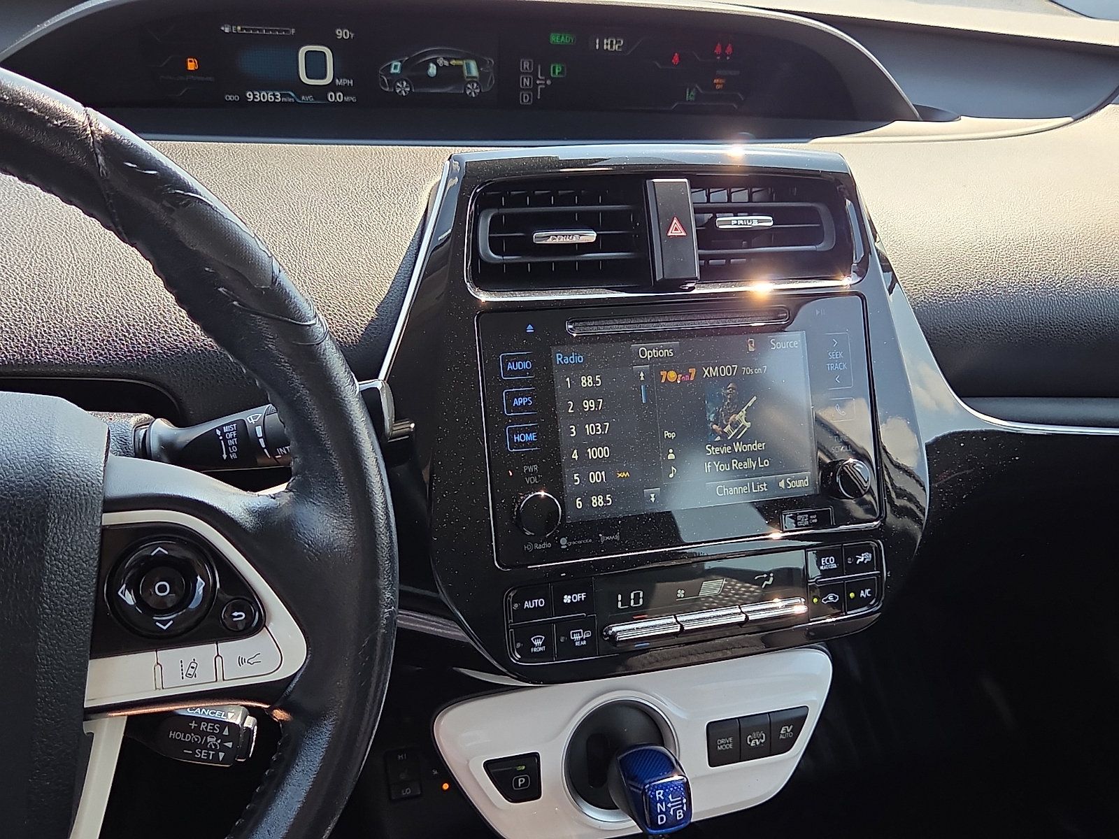 Used 2018 Toyota Prius Prime Plus FWD image 16