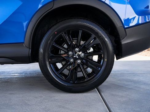 New 2026 Mitsubishi Eclipse Cross LE AWD/4WD image 8