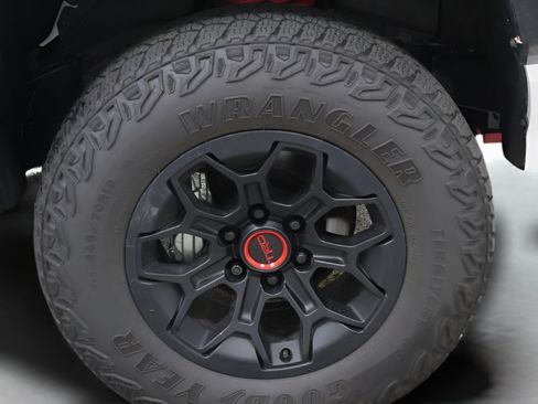 Used 2026 Toyota Tacoma TRD Pro AWD/4WD image 36