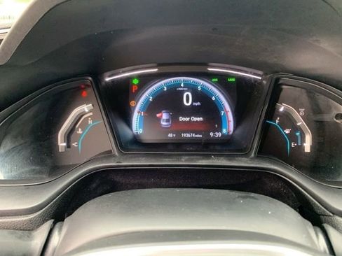 Used 2019 Honda Civic LX image 18
