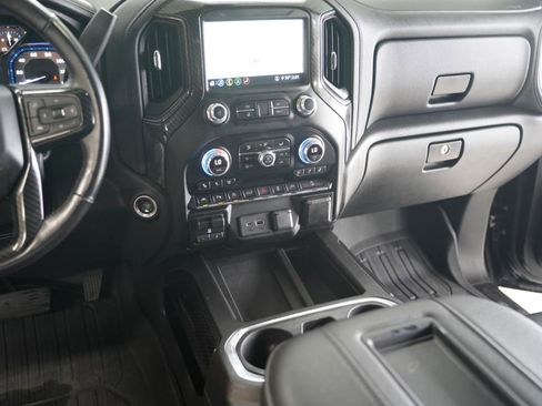 Used 2020 GMC Sierra 1500 SLT w/ SLT Premium Plus Package AWD/4WD image 18
