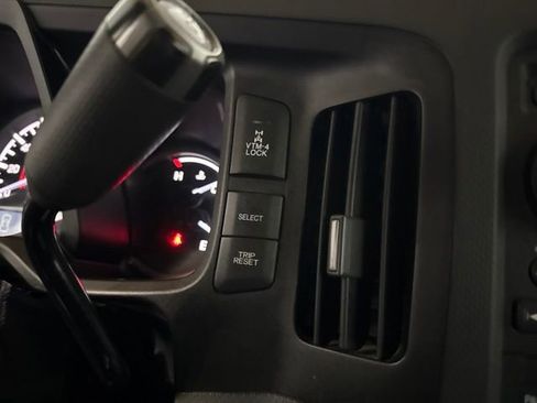Used 2013 Honda Ridgeline Sport image 15