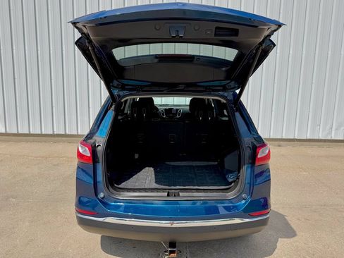 Used 2020 Chevrolet Equinox LT FWD image 16