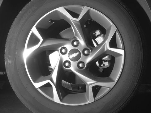 Used 2025 Chevrolet Trax LT w/ LT Convenience Package image 13