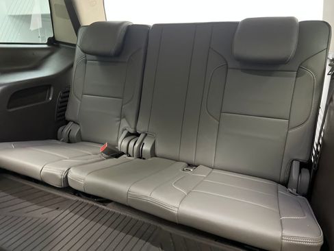 Used 2019 GMC Yukon Denali w/ Denali Ultimate Package AWD/4WD image 35