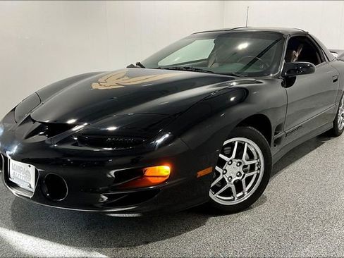 Used 2002 Pontiac Firebird Trans Am image 3