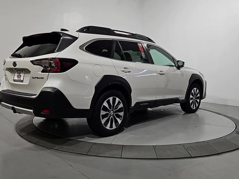 Certified 2023 Subaru Outback Limited AWD/4WD image 6