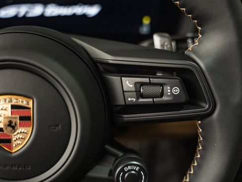 Used 2026 Porsche 911 GT3 RWD image 43