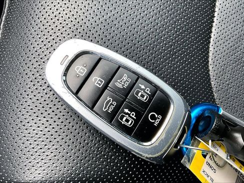 Used 2022 Hyundai Sonata Limited w/ Cargo Package image 14