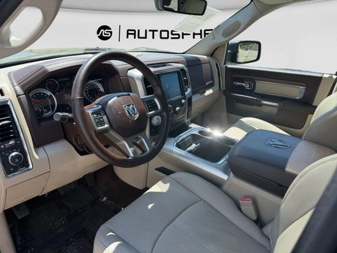 Used 2018 RAM 1500 Laramie w/ Convenience Group AWD/4WD image 16