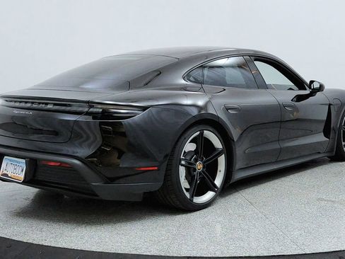 Used 2020 Porsche Taycan 4S w/ Premium Package image 5