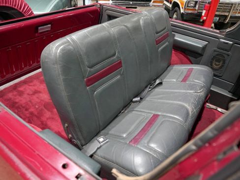 Used 1991 Ford Bronco Silver Anniversary AWD/4WD image 18
