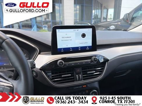Used 2021 Ford Escape SE w/ SE Sport Appearance Package FWD image 5