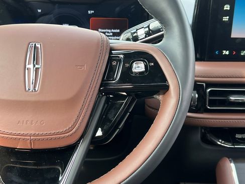 New 2026 Lincoln Aviator Reserve w/ Jet Appearance Package AWD/4WD image 19