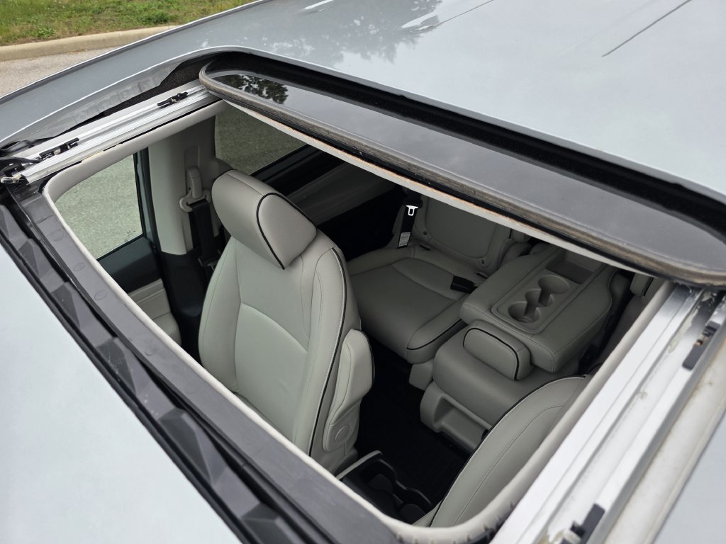 Used 2025 Honda Odyssey Touring image 15