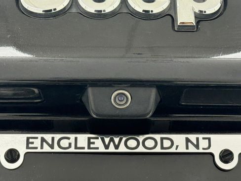 Used 2019 Jeep Cherokee Overland w/ Technology Group image 38