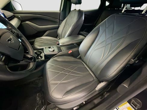 Used 2021 Ford Mustang Mach-E Select w/ Comfort/Appearance Package RWD image 11