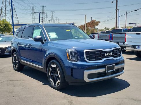 Used 2023 Kia Telluride S w/ S Sunroof Package AWD/4WD image 27