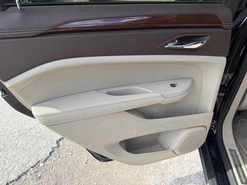 Used 2011 Cadillac SRX Premium AWD/4WD image 15