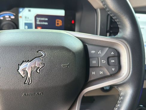 Used 2024 Ford Bronco Wildtrak AWD/4WD image 21