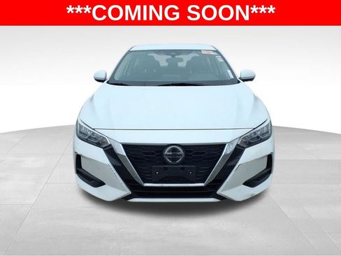 Used 2021 Nissan Sentra SV image 3