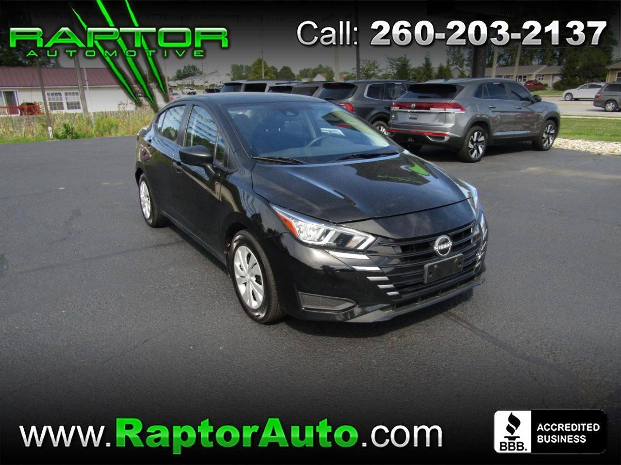 Used 2024 Nissan Versa S w/ Trunk Package FWD image 1