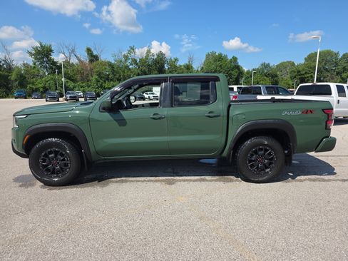 Used 2022 Nissan Frontier PRO-4X w/ Pro-4X Premium Package AWD/4WD image 6