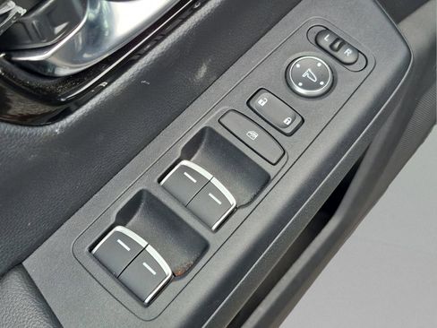 Certified 2025 Honda CR-V EX-L image 16
