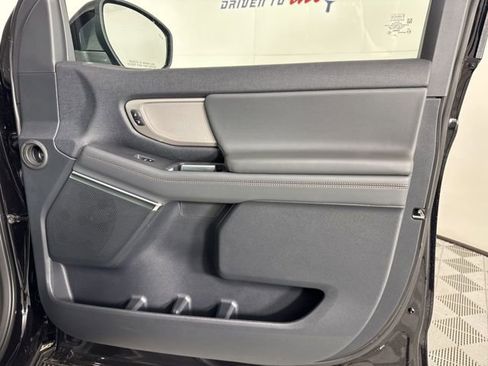 New 2025 Ford Expedition Active image 23