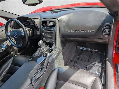 Used 2011 Chevrolet Corvette Coupe w/ 1LT RWD image 15