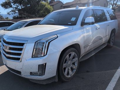 Used 2017 Cadillac Escalade ESV Luxury