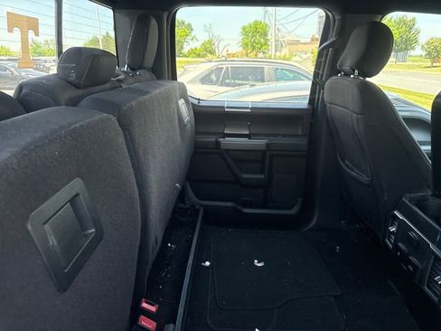 Used 2018 Ford F150 XLT w/ Equipment Group 302A Luxury AWD/4WD image 12