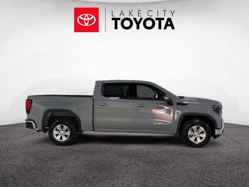 Used 2024 GMC Sierra 1500 SLE image 9