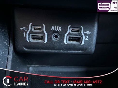 Used 2024 Dodge Durango GT RWD image 22