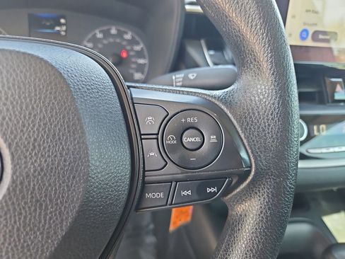 Used 2023 Toyota Corolla LE FWD image 20