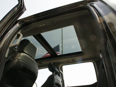 New 2025 Ford F250 Lariat w/ Lariat Ultimate Package image 37