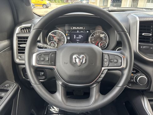 New 2026 RAM 1500 Express AWD/4WD image 23