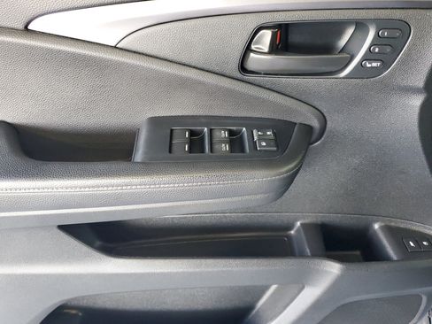 Used 2023 Honda Passport EX-L image 14