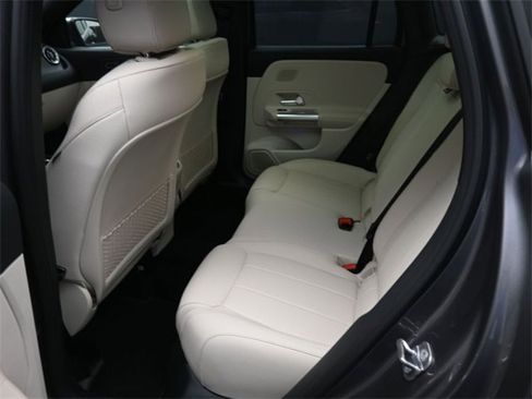 New 2026 Mercedes-Benz GLA 250 image 23